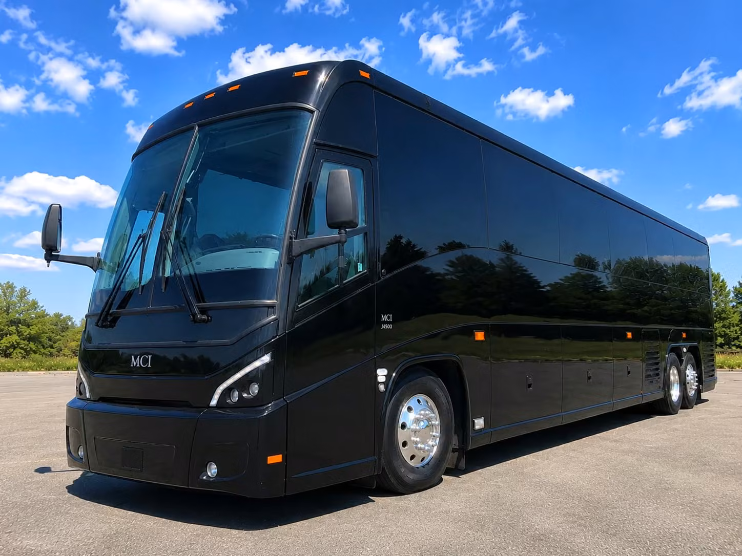 ada accessible field trip buses available for lewisville schools