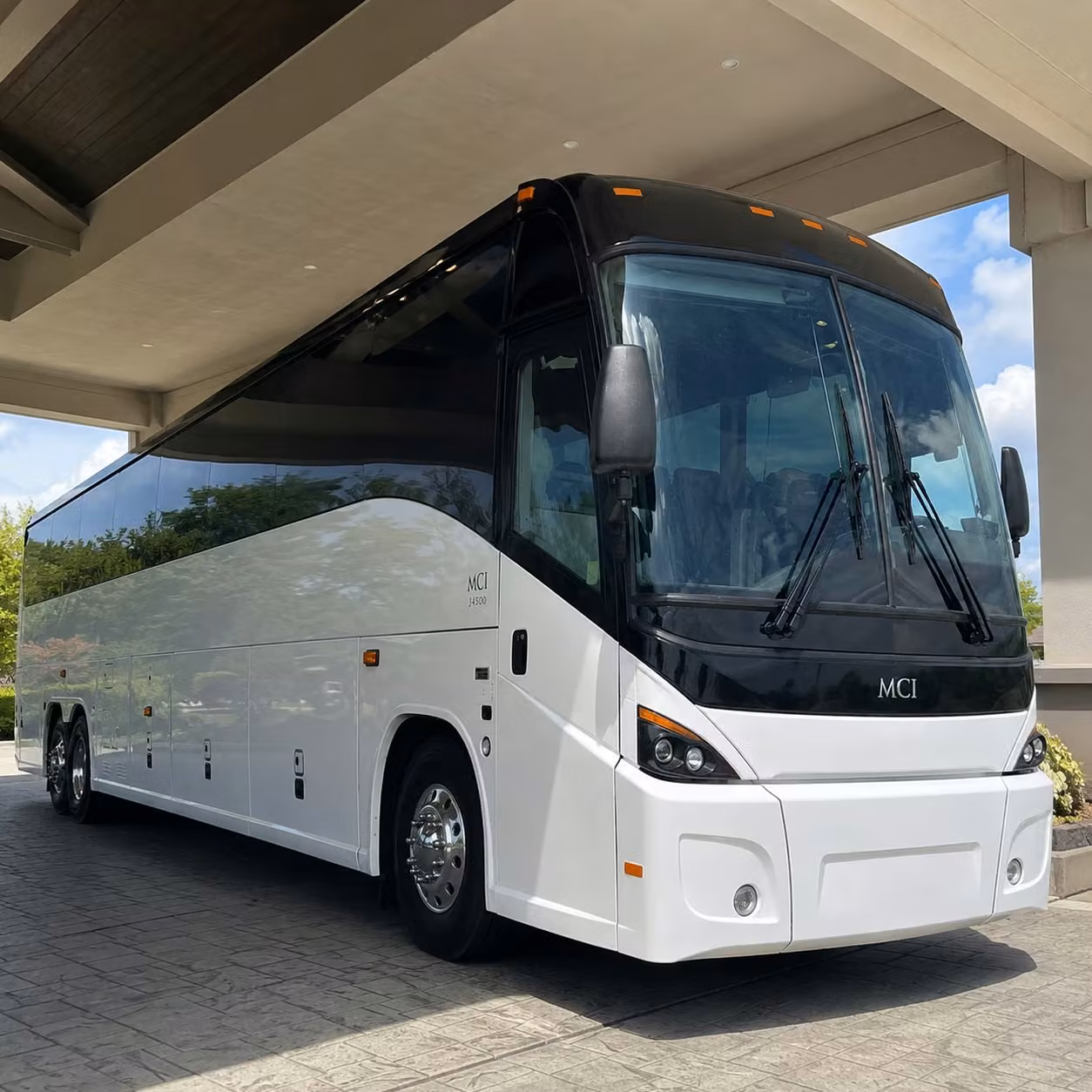 shuttle transportation for lewisville city and denton county government employees